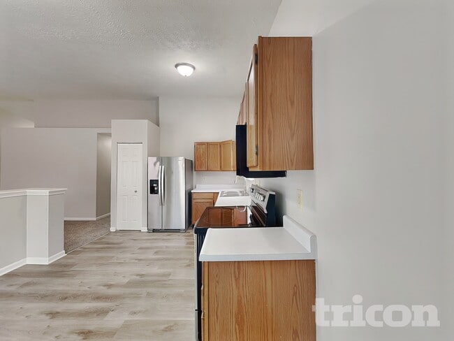 Photo - 4831 Dietzen Blvd