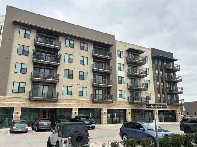 Building Photo - 3517 Windhaven Pkwy Unit 1306