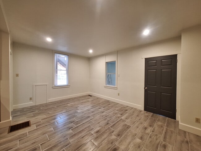 260 S Spruce St Unit 1