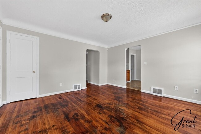 7466 W. Parkway