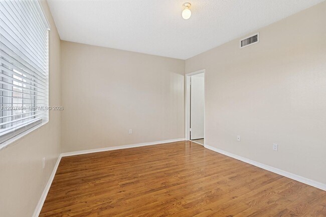 Photo - 9187 Fontainebleau Blvd