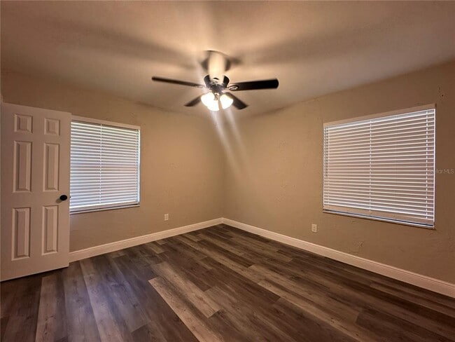 Photo - 1131 Robin Hood Ct