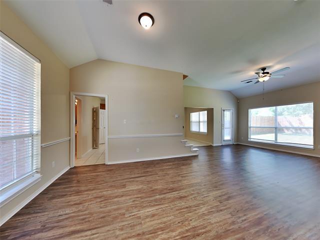 1829 Carver Dr