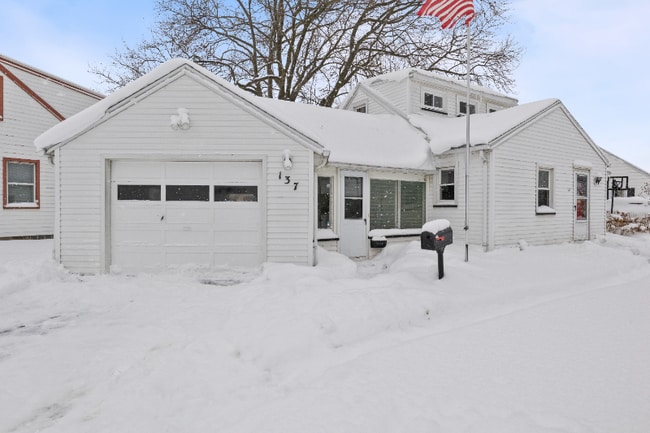 Photo - 137 Legion Cir