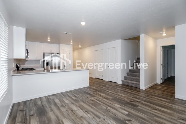 Photo - 2493 W Pollinator Dr