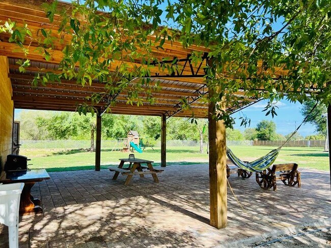 Photo - 175 Bald Cypress Ave