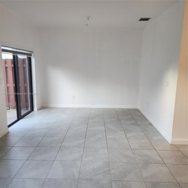 Photo - 236 SW 159th Ter