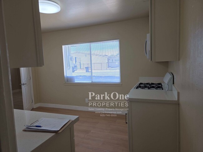 Photo - 919 Carpino Ave