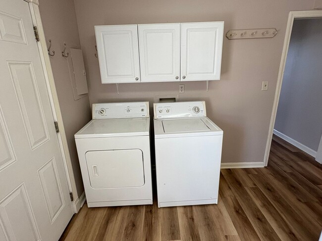 Photo - 250 35th Ave N