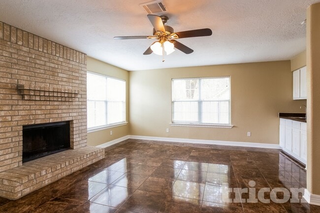 Photo - 1715 Evesham Dr