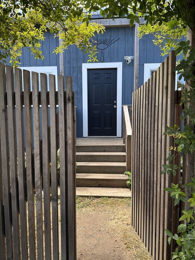 Photo - Beautiful Custom 3-Bedroom, 2-Bath Home on a Sunny Quarter-Acre in McKinleyville