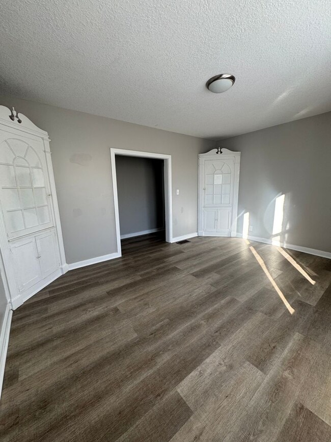 Photo - 3 bedroom/1 bedroom