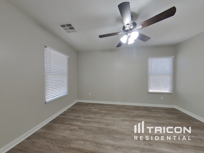 Photo - 1382 S Sabino Dr