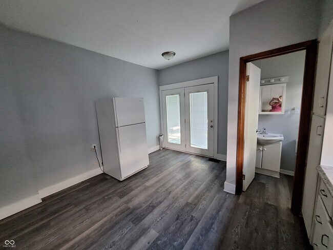 Photo - 336 Dequincy St