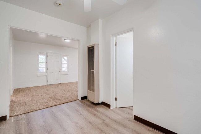 Photo - 604 Woodrow Ave