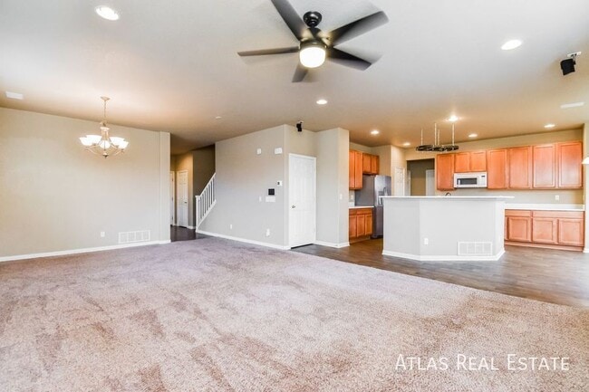 Photo - 7974 Irish Dr