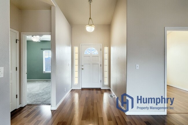 Photo - Beautiful home in Columbia Village