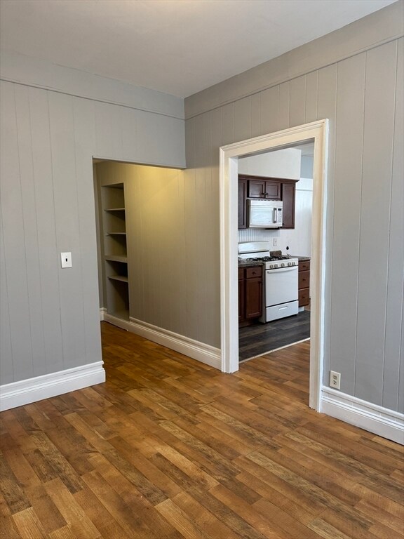 Photo - 148 Maxfield St Unit 1E