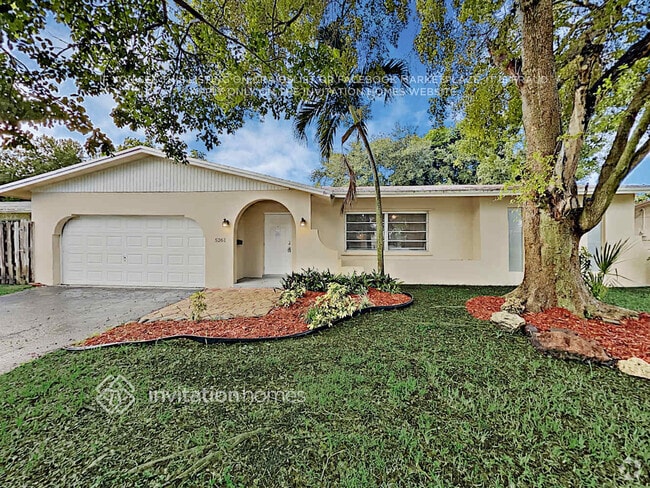 Building Photo - 5261 SW 8th Ct Rental
