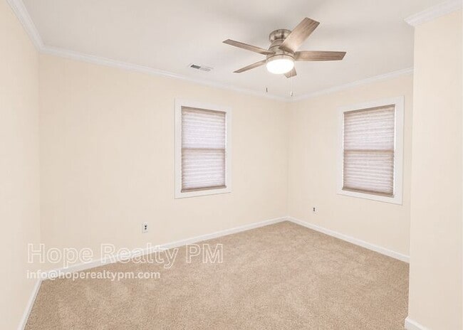 Photo - 754 Meade St