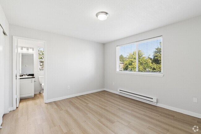 A2 3BR, 2BA - 1,019SF - Primary Bedroom