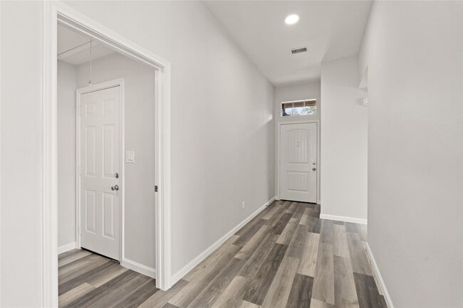 Building Photo - 19423 Misty Cove Dr Rental