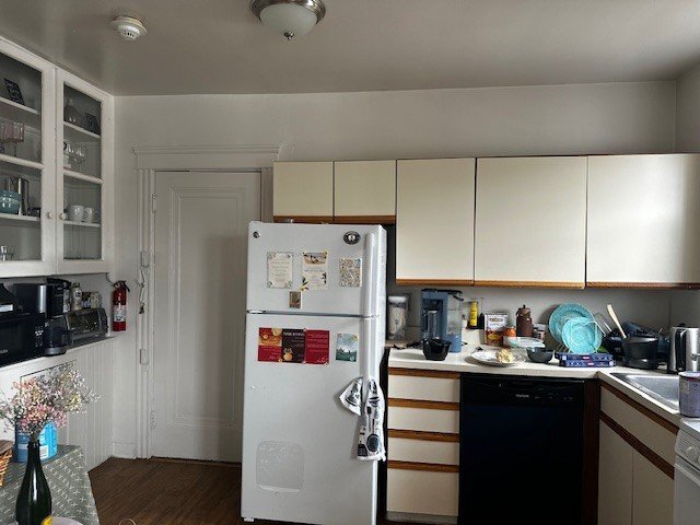 Photo - 385 Ives St Unidad 19