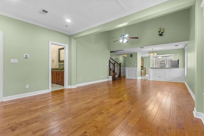 Photo - 216 N Mt Rushmore Dr