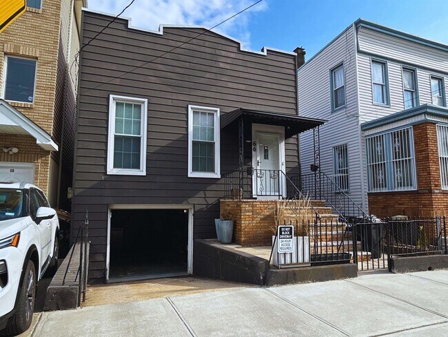 66 Irving St