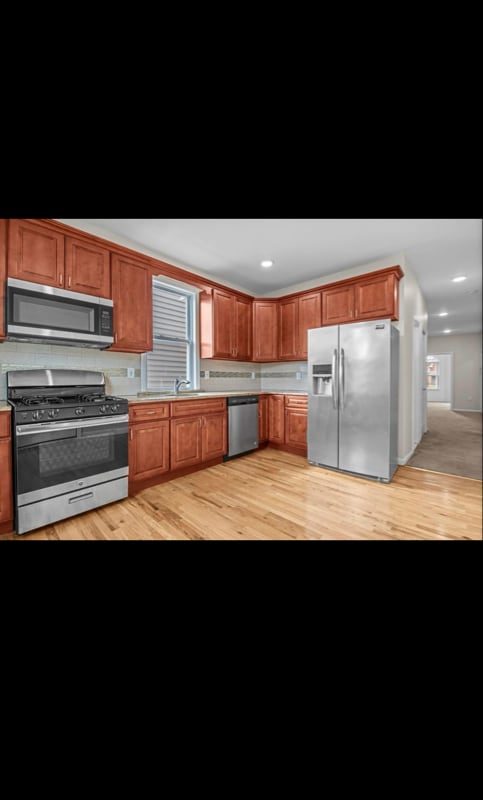 Building Photo - 24 W 30th St Rental