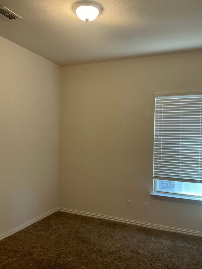 Photo - Coming Soon!!!! Beautiful 3/2.5 Home in ALEDO ISD!!