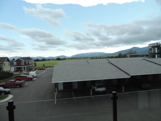 Photo - 476 Enterprise Blvd