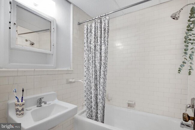 Photo - 1324 Locust St Unit 620