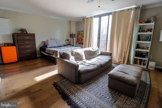 Photo - 4242 East-West Hwy Unit 417