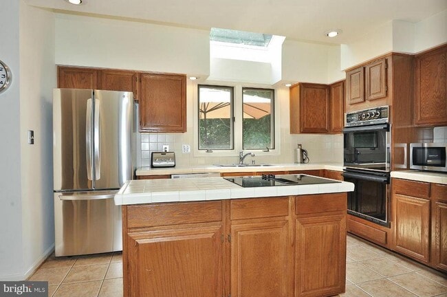 Photo - 7509 Mullingar Ct