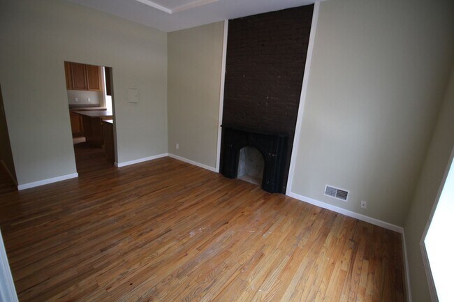 Photo - 1003 S 1st St Unit 1003 S 1st St -  2