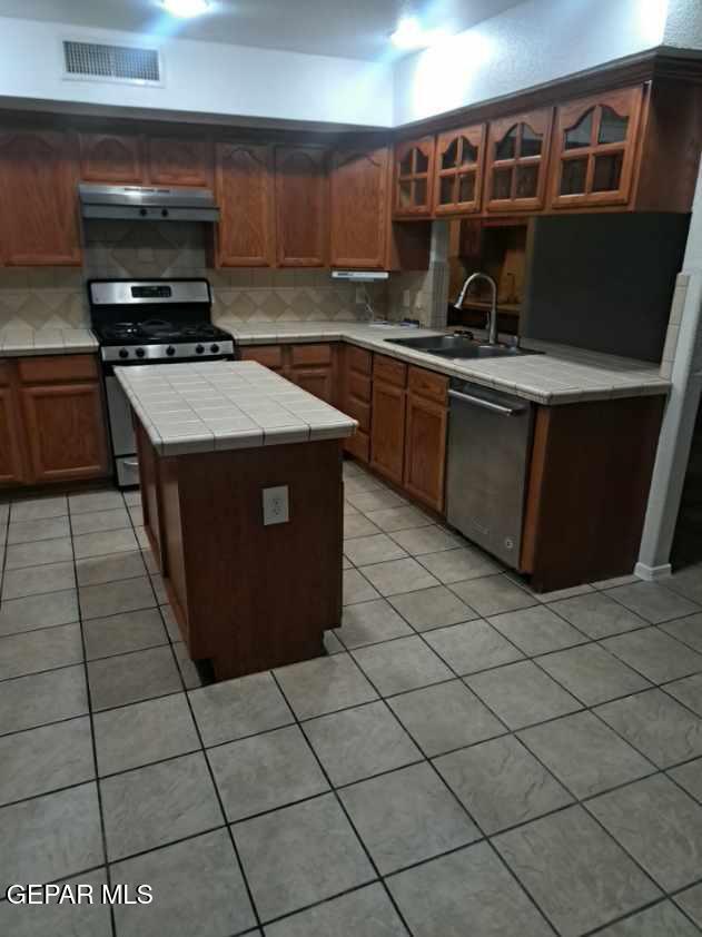Photo - 12345 Kit Carson Dr