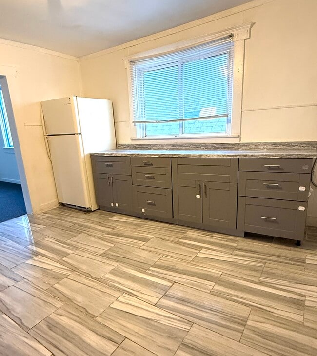 Photo - 9727 Dequindre St Unidad #2