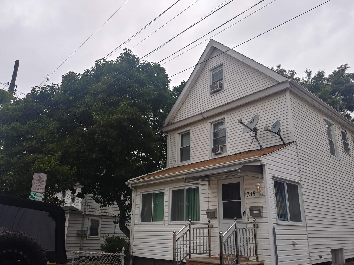 Photo - 735 Tracy Ave Unit Fairview apt