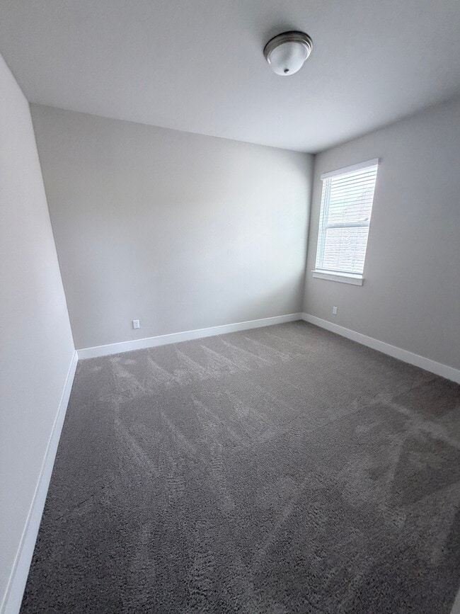 Photo - 219 Pinnacle Ln