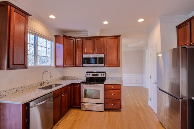 Photo - 5713 Catskill Ct