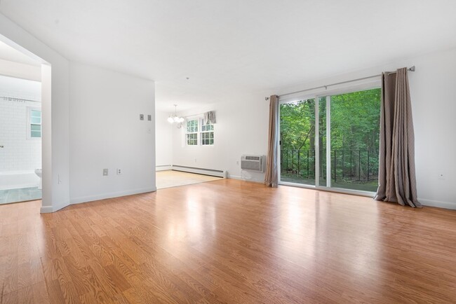 Photo - 50 Farrwood Ave Unidad 9