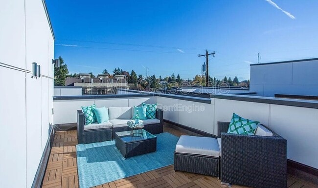 Photo - 9227B 16th Ave SW