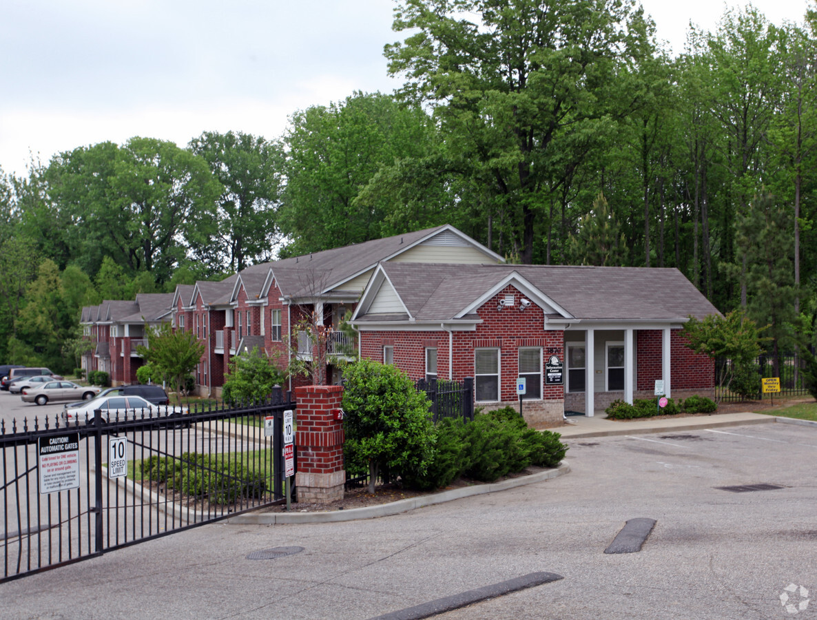 Weaver Fields Apartments - Weaver Fields Apartments