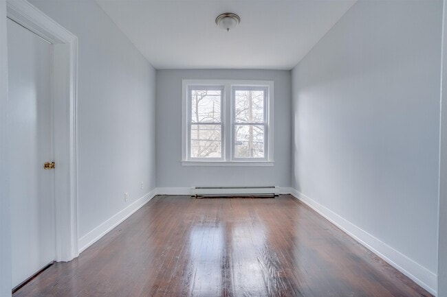 Photo - 678 LIBERTY Ave Unit 2