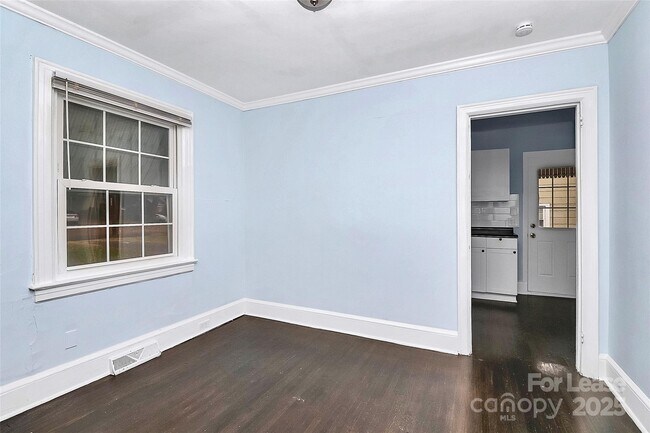 Photo - 2504 Morton St