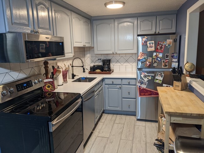 Photo - 655 N Pearl St Unit 208