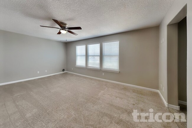 Photo - 4007 Sierra Alta Ave NE