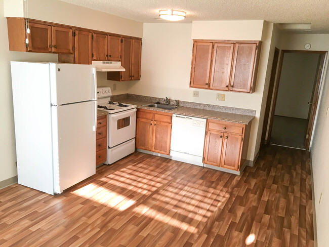 Kitchen - Studio - Beaver Creek Apartments