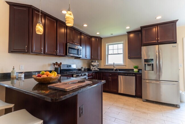 Photo - 77 Faywood Ave